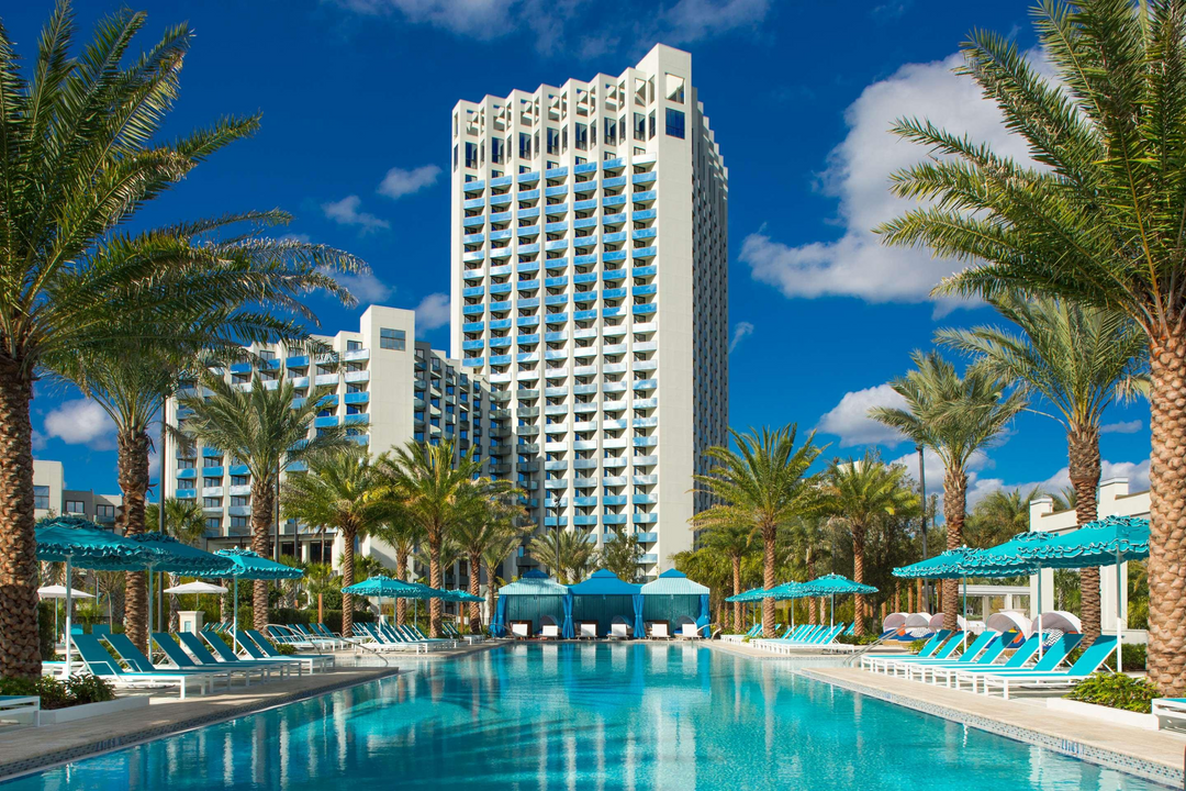 Orlando hotels with a great pool near Disney World